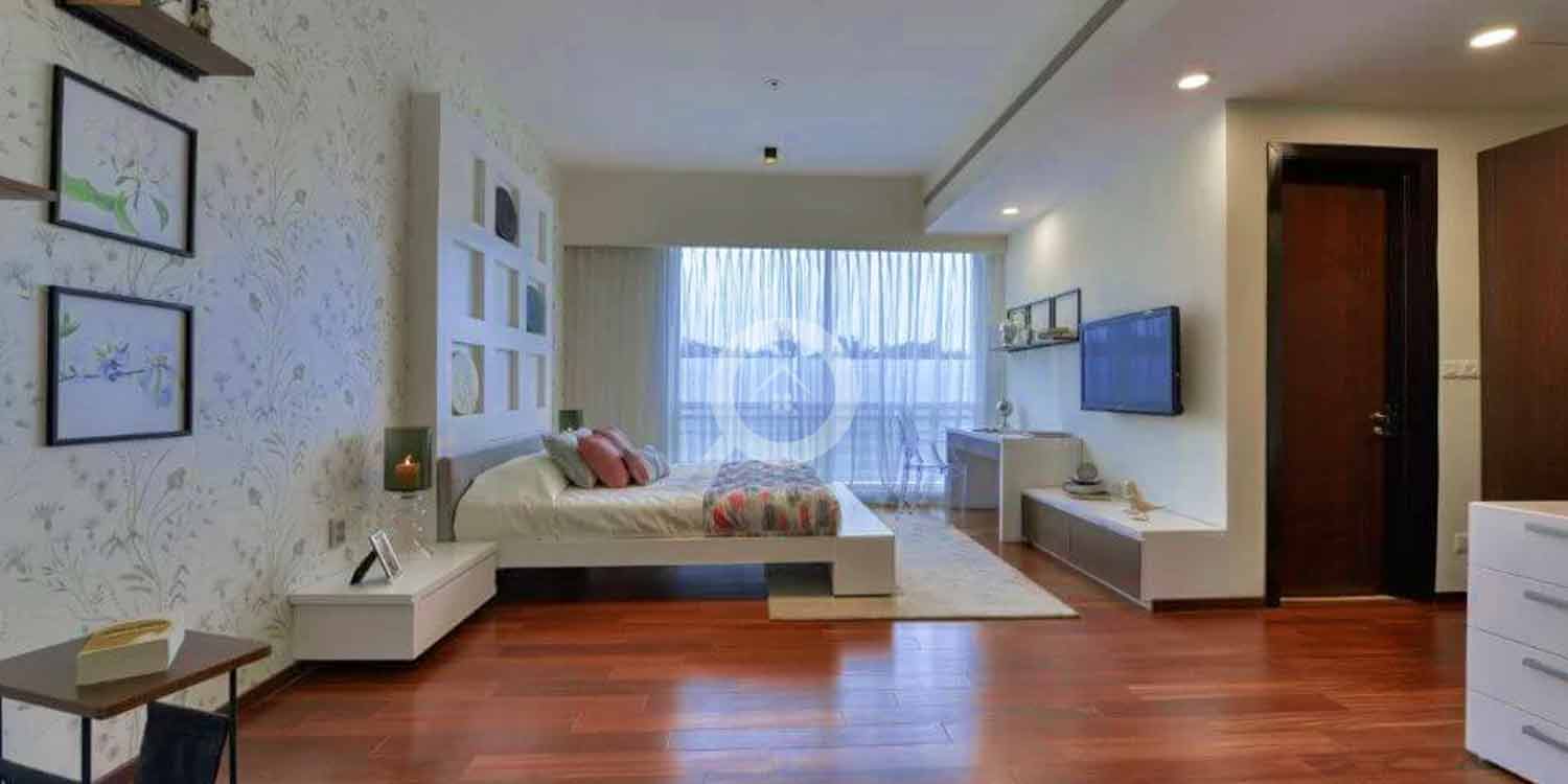 Prestige White Meadows interior